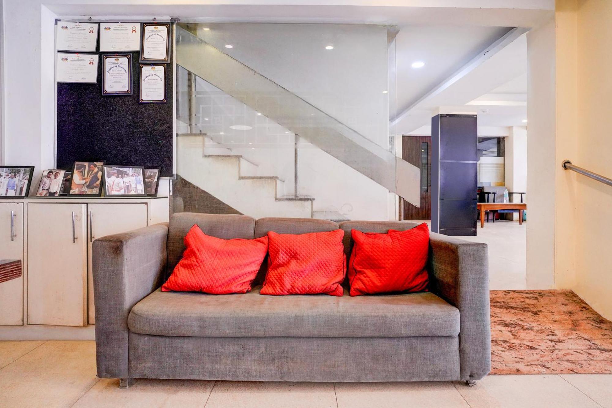 Hotel Townhouse Khar The Habitat Bombay Exterior foto